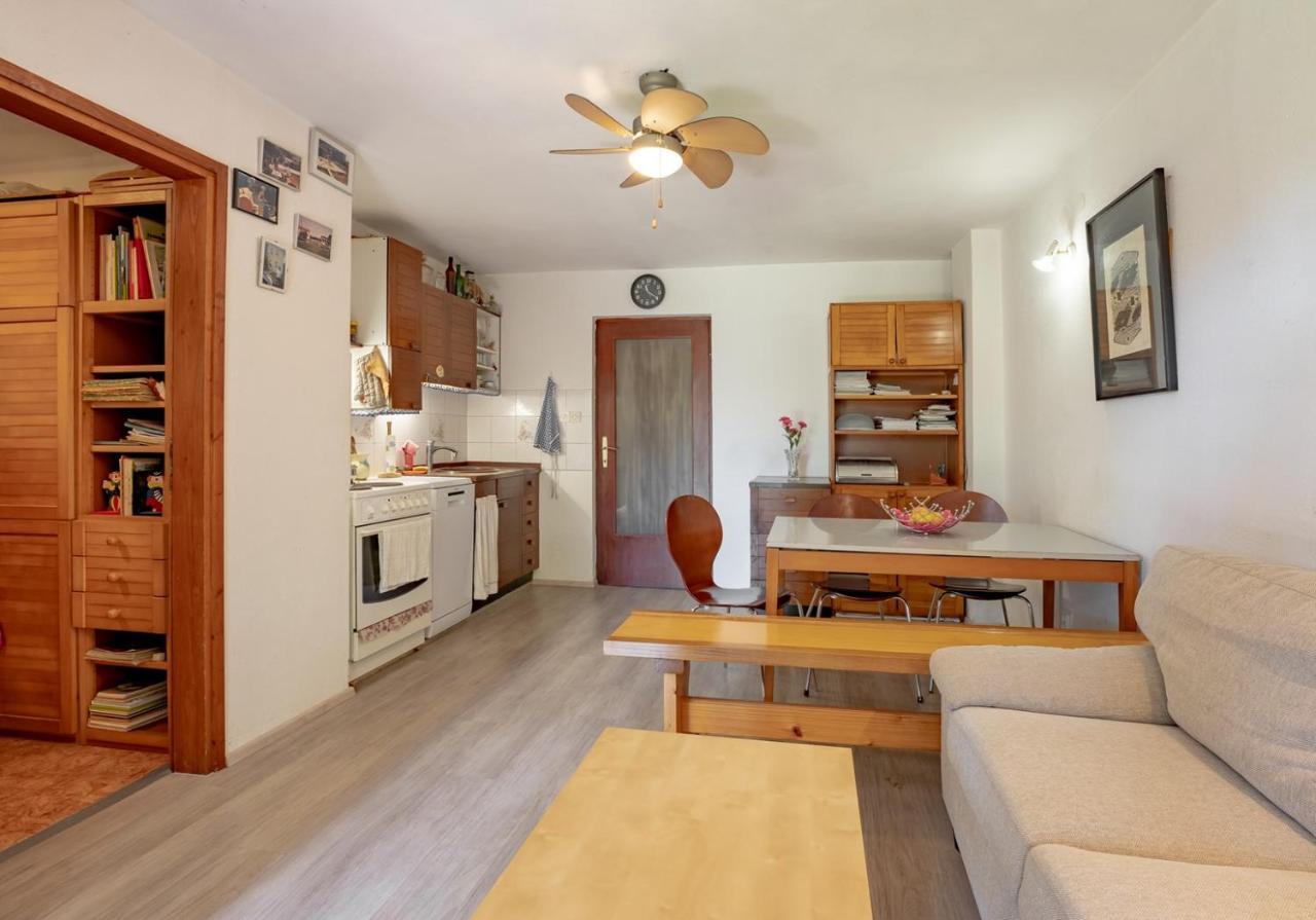 Apartment Ruj ซัมบราทิยา ภายนอก รูปภาพ